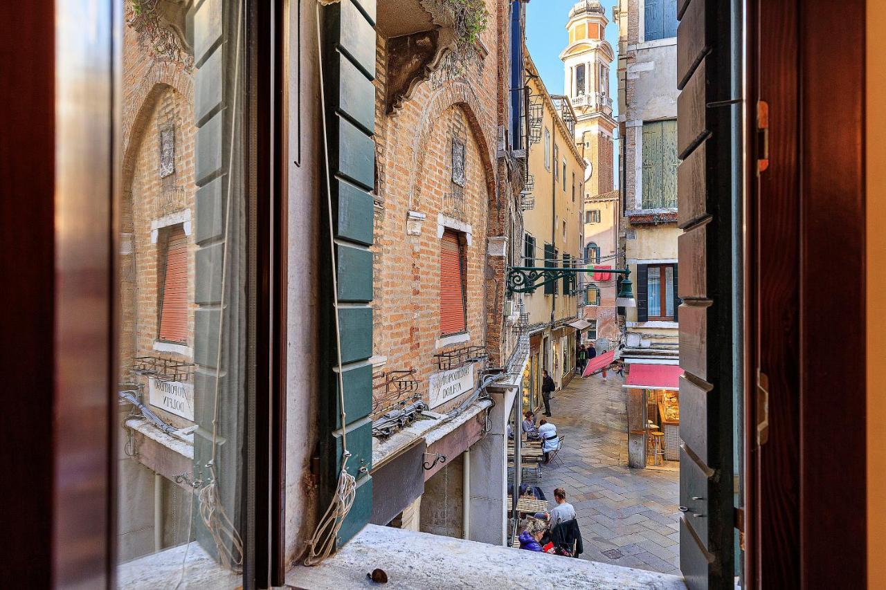CANAL-FRESCO-Rialto Veneza Exterior foto